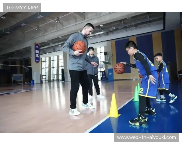 世界篮球青训营设立国际导师远程授课平台，driven篮球青训师